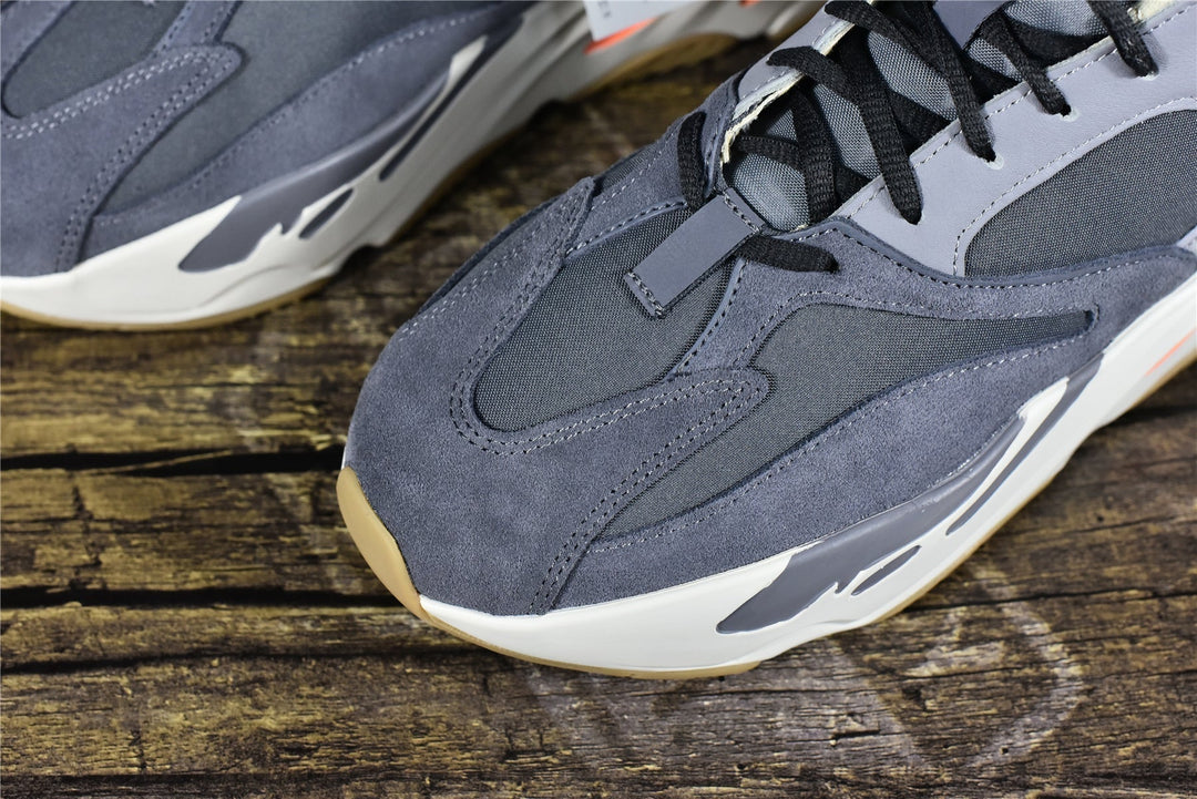 Yeezy Boost 700 'Magnet'