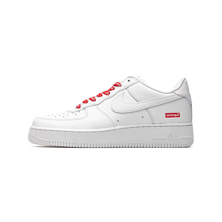 AF1 | 07 x Supreme White