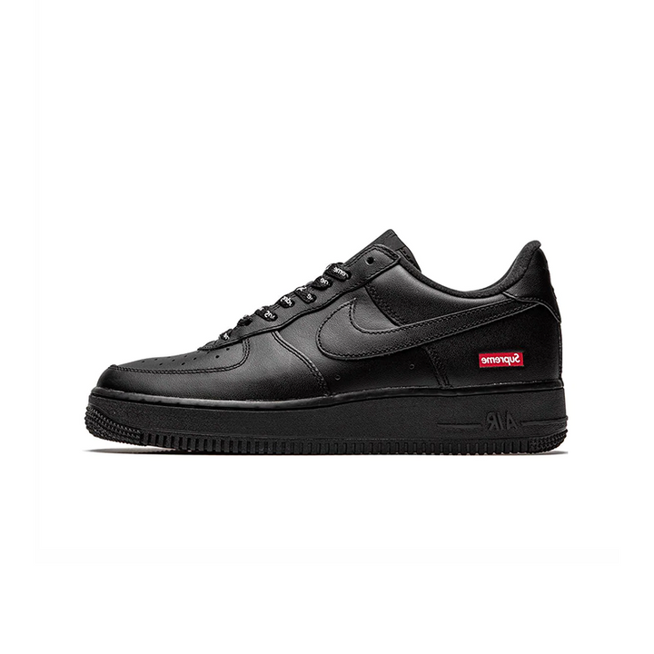 AF1 | 07 x Supreme Black