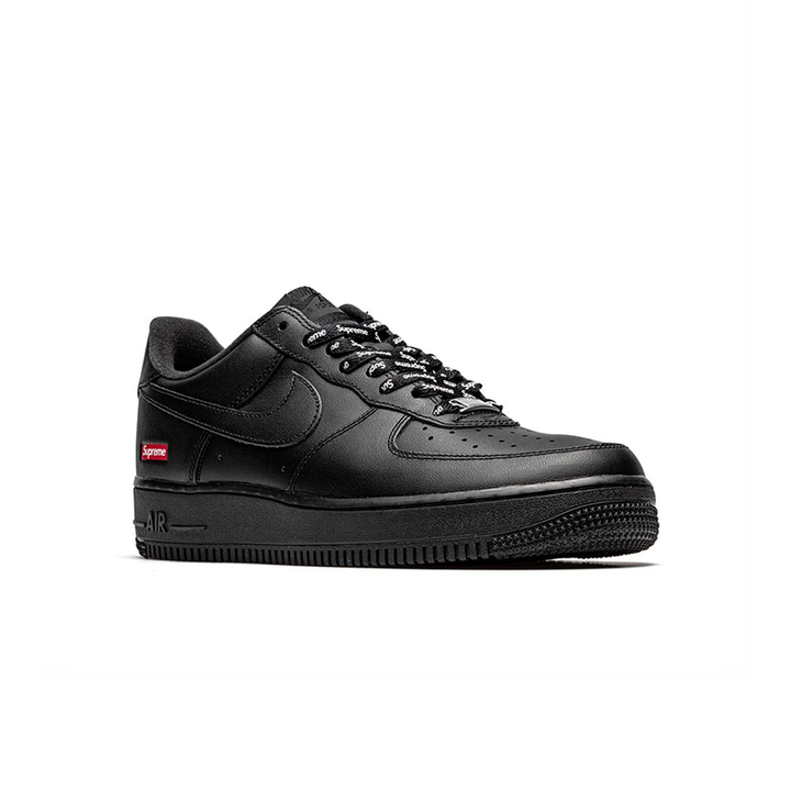 AF1 | 07 x Supreme Black