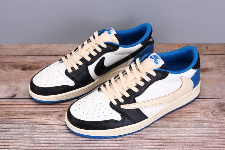 Air Jordan 1 Low Retro x Travis Scott 'Fragment Design'