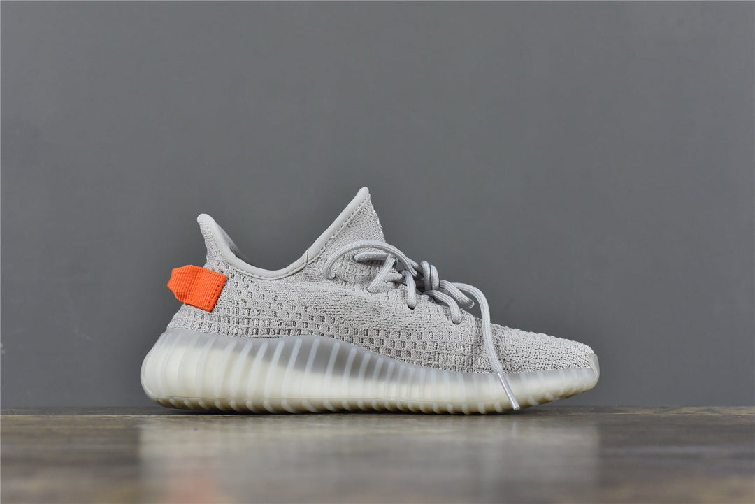 Yeezy Boost 350 V2 Tail Light