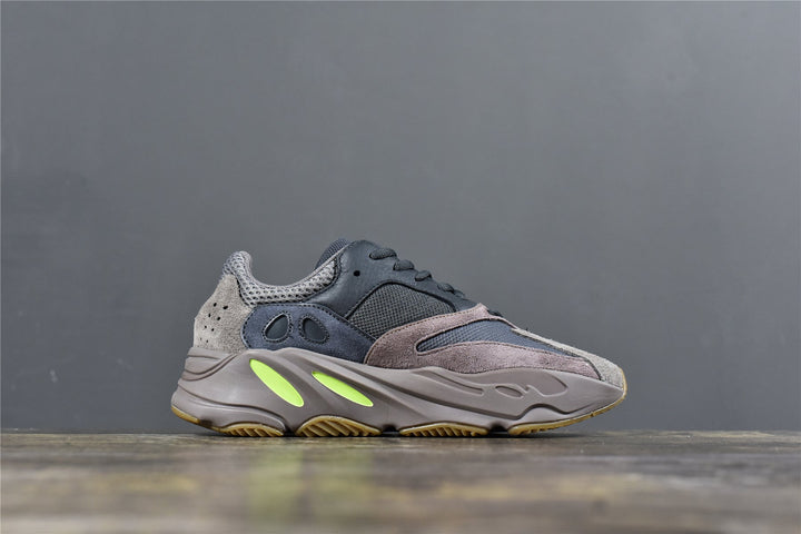 Yeezy Boost 700 'Mauve'