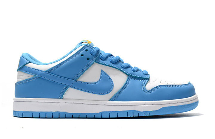 Nike-sb-dunk-Low-Light-Blue.jpg