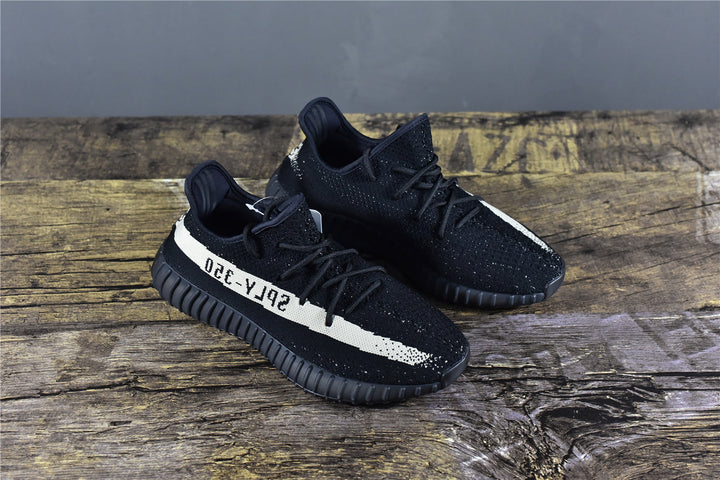 Yeezy Boost 350 V2 'Oreo'