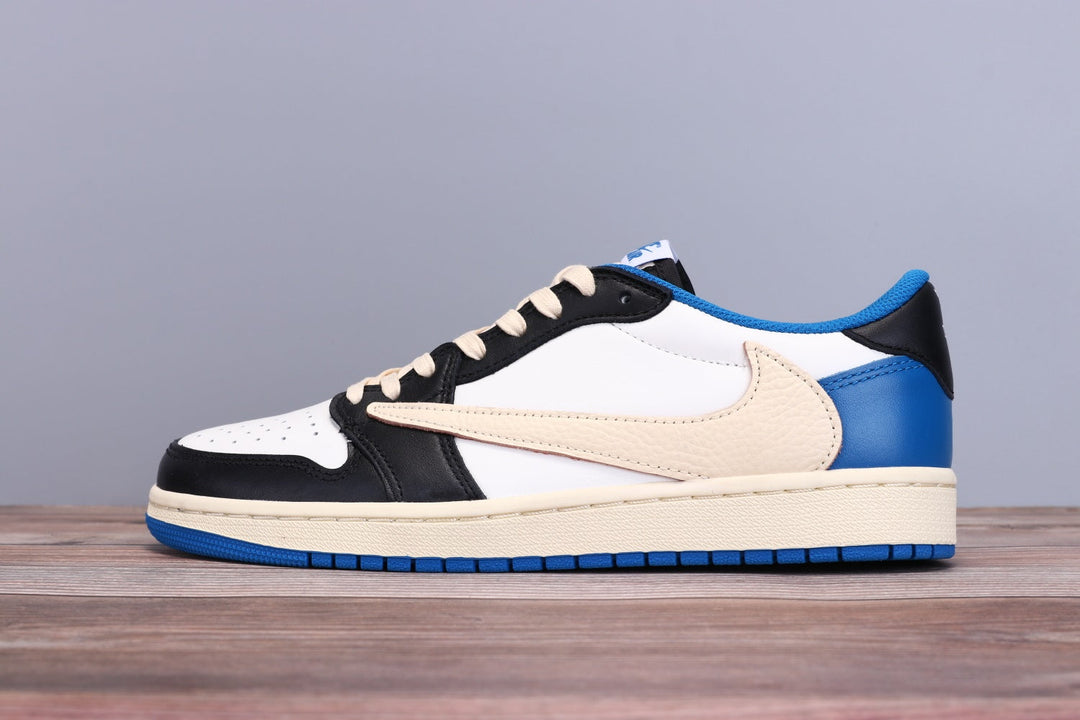 Air Jordan 1 Low Retro x Travis Scott 'Fragment Design'